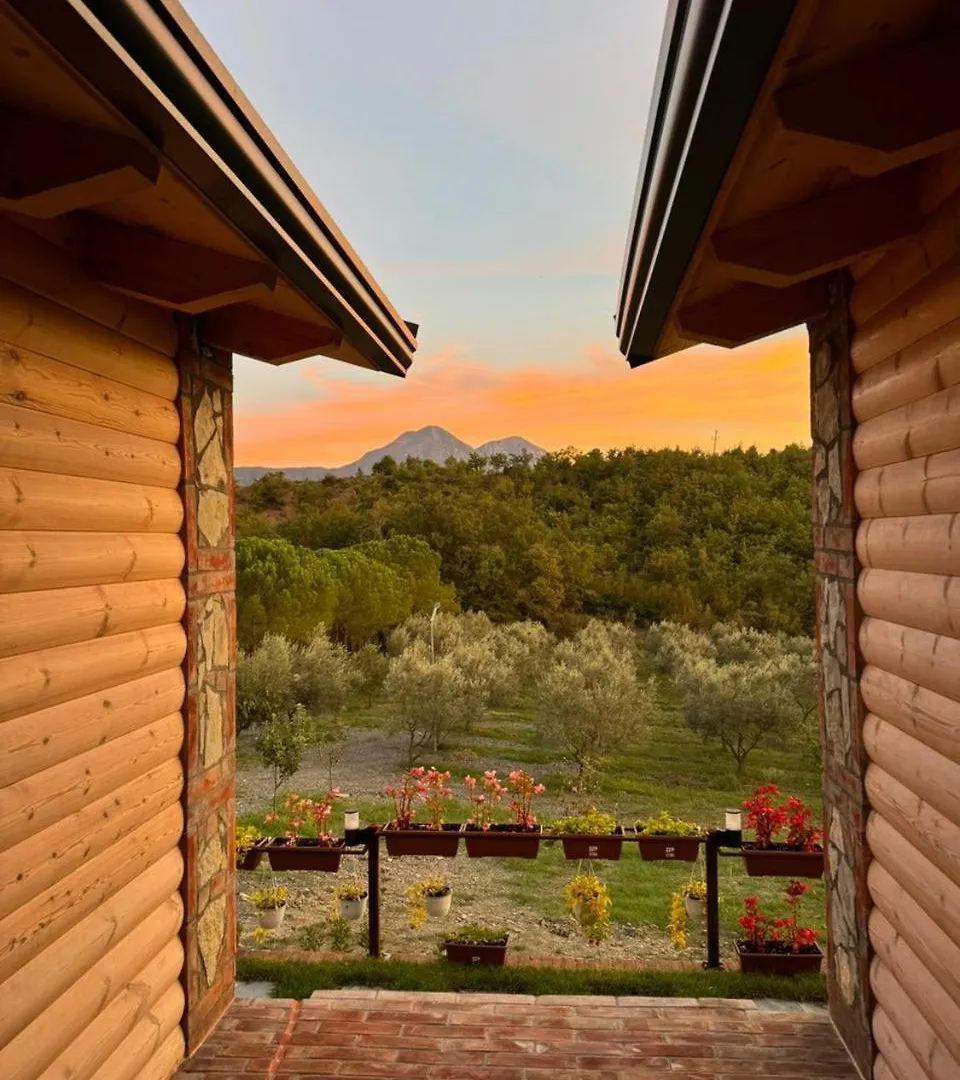 Guest House Si N'Shpi Tande - Mrizi I Zanave Fishte Albanien