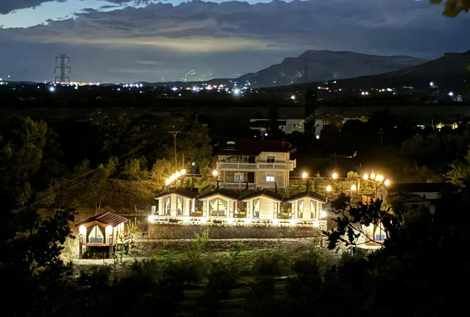 Holiday home Guest House Si N'Shpi Tande - Mrizi I Zanave Fishte